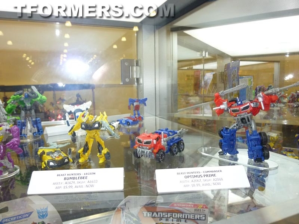 Transformers=botcon 2013 Generatations Prime Paltinum  (363 of 424)